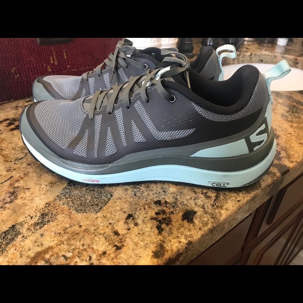 Women’s Solomon Running Shoes